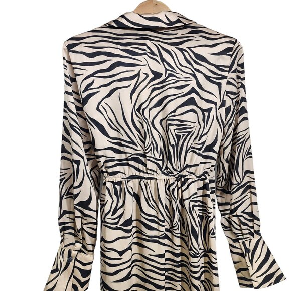 New Dress Forum Zebra Print Wrap Dress Long Sleeve Womens Size M Tan Black NWT - Picture 4 of 12
